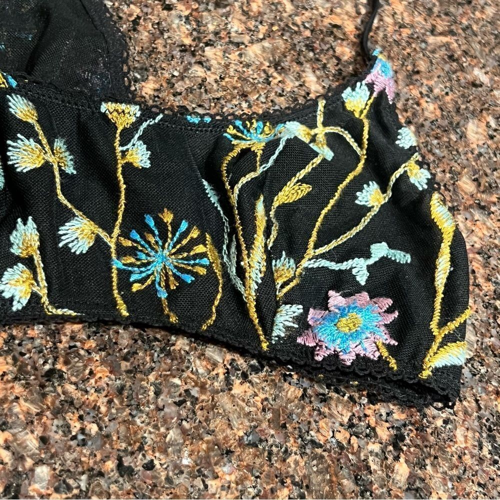 NEW Free people Intimately So Into You Bray Black Lace Floral Embroidered Bra XS - Picture 6 of 12